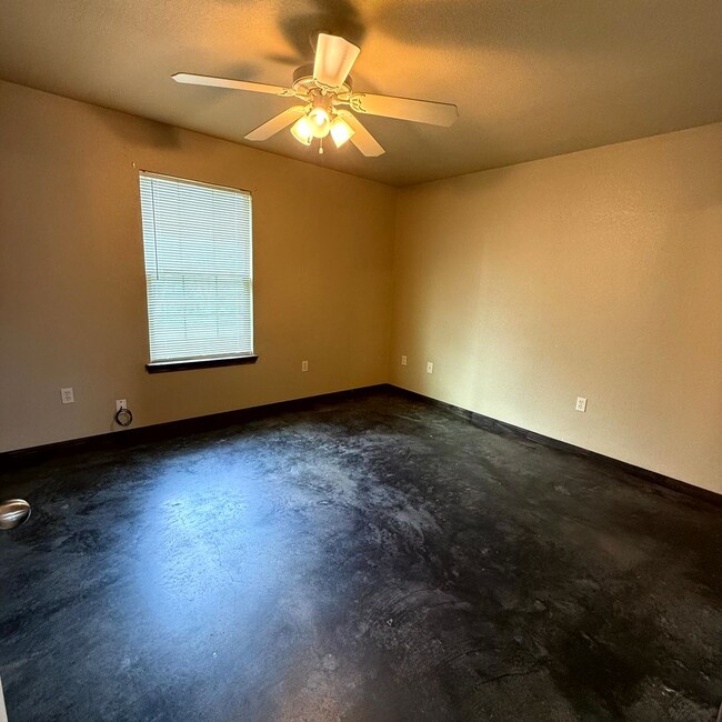 Foto del edificio - $500 Off 1st Full Month!* All Utilities In...
