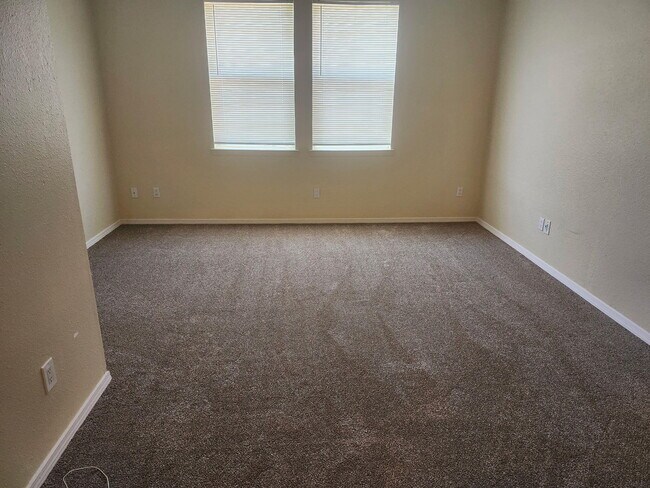 Foto del edificio - 6225 Bent Tree Dr NW