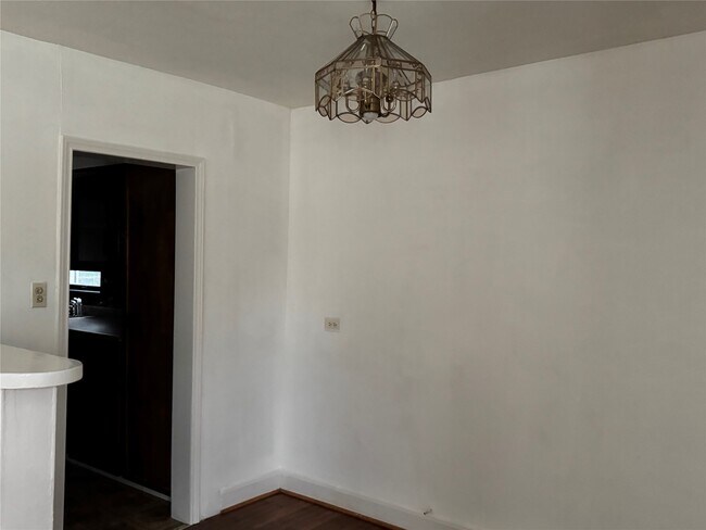 Foto del edificio - 1614 W Sidnor St