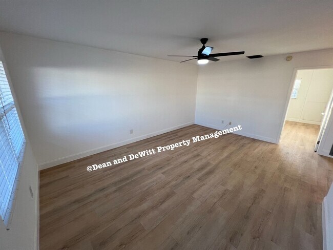 Foto del edificio - 1 Bed/1 Bath - Unit 6