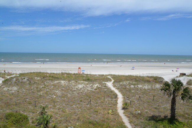 Foto del edificio - 829 1st St S