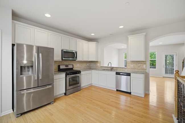 Building Photo - 3129 Coral Ln
