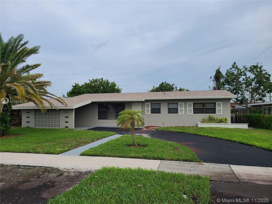 5301 NW 181st Terrace, Miami Gardens, FL 33055 House Rental in Miami