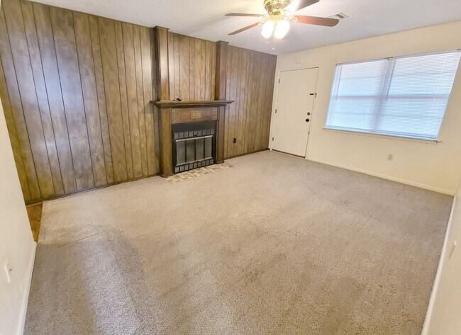 Building Photo - 3 Bed Home in Edmond