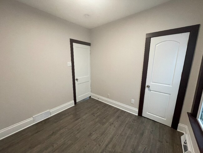 Foto del edificio - 6720 24th Ave
