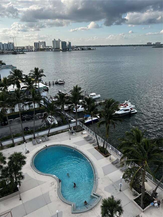 1865 79th Street Causeway Unit 10H, North Bay Village, FL 33141 Condo