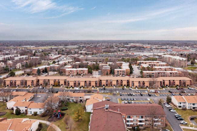 Aerial Photo - 1300 N Geneva Dr
