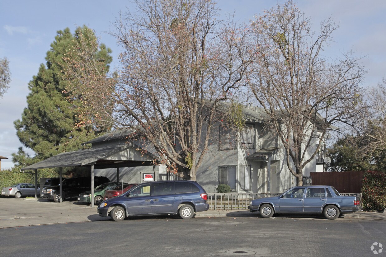 1340 Carmela Ct, Hollister, CA 95023 Apartments in Hollister, CA