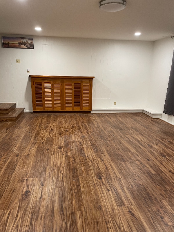 Building Photo - 1188 Carey Dr