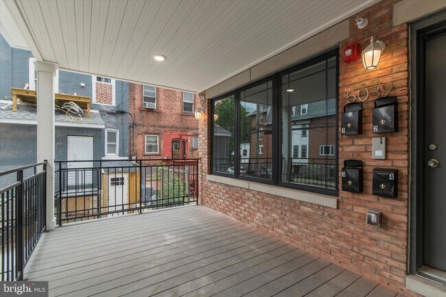 Foto del edificio - 5039 Pine St