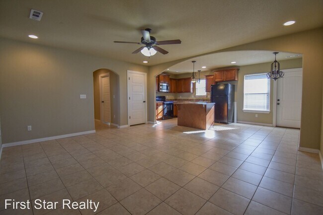 Building Photo - 3 br, 2 bath House - 781 Crawford Lane