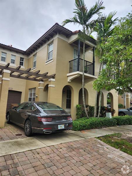 Building Photo - 8672 Blaze Ct