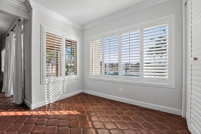 Foto del edificio - 8224 Imperial Lakes St