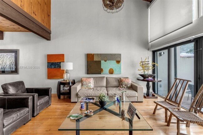 Foto del edificio - 7825 SW 103rd Pl