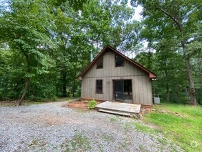 Building Photo - 2324 Refuge Rd