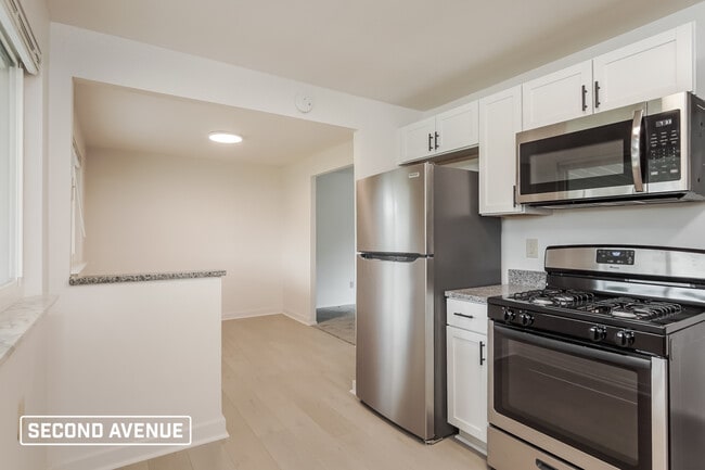 Foto del edificio - 716 Bittersweet Rd