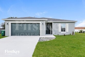Building Photo - 411 SW Log Dr