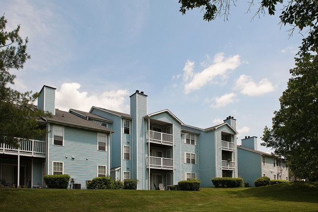Building Photo - xClary's Crossing