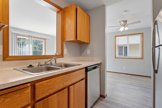 Interior Photo - Donna Court