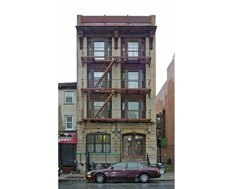 Primary Photo - 323 Schermerhorn St