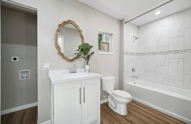 Foto del edificio - 1006 Center St