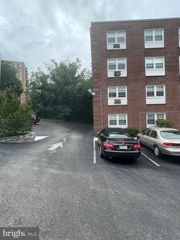 5720 Wissahickon Ave, Philadelphia, PA 19144 House for Rent in