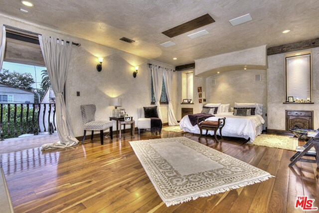 Foto del edificio - 6651 W 5th St