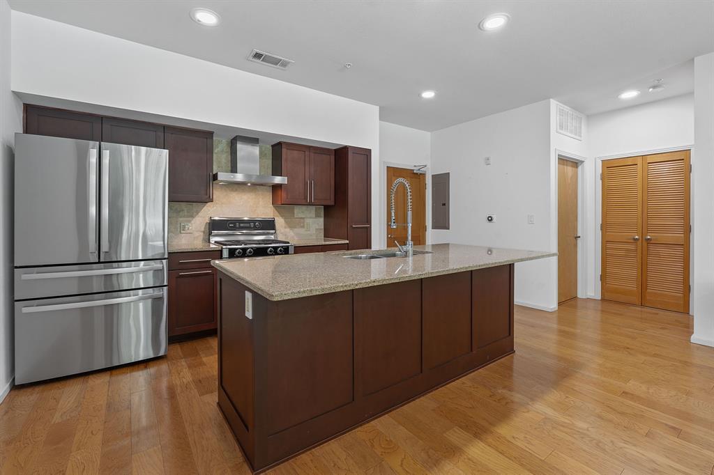 Foto principal - 1600 Barton Springs Rd