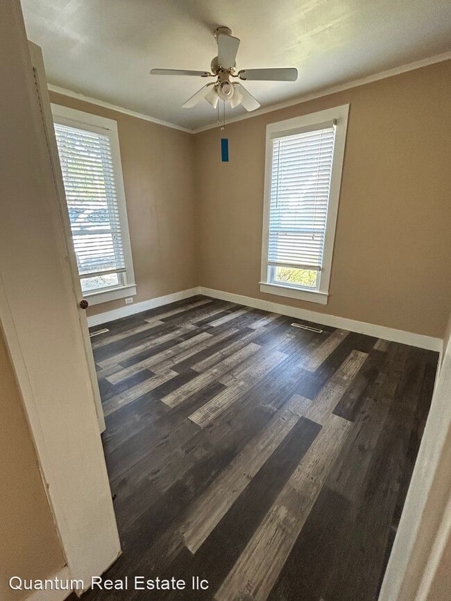 Building Photo - 2 br, 1 bath House - 31 W DENVER ST