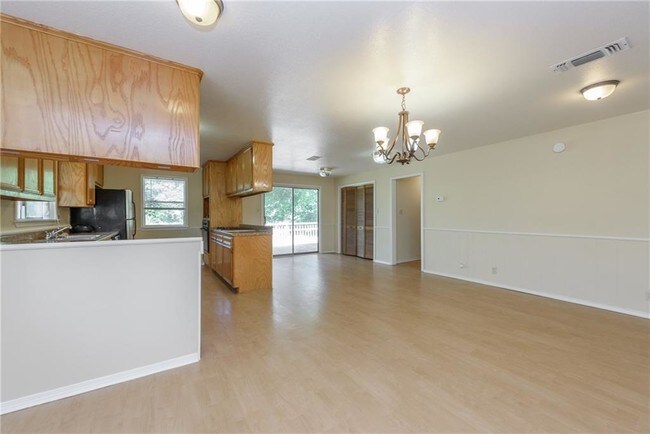 Foto del edificio - 1316 Mockingbird Ln