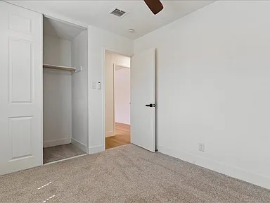 Building Photo - 1209 Avenue G