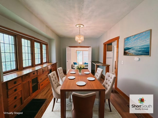 Foto del edificio - 4 bed 2 bath Single Family Home