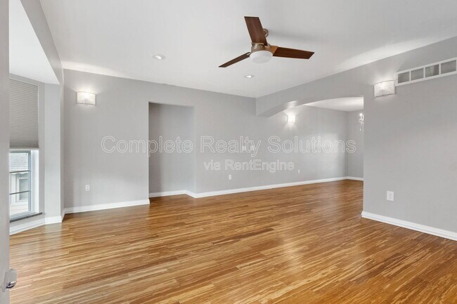 Foto del edificio - 5339 Vine Ave