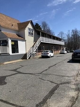 Primary Photo - 19 Maple Ave