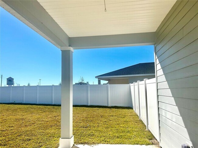 Foto del edificio - 1103 NW 44th Court Rd