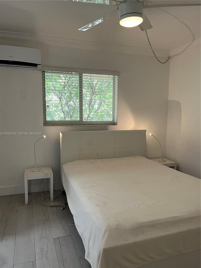 Foto del edificio - 1014 Salzedo St