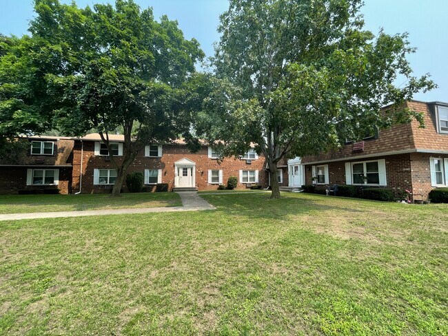 Manor Apartments Rochester, NY