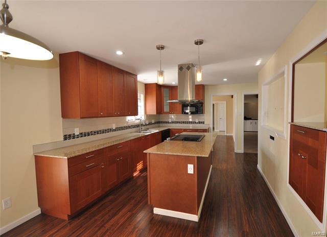 Building Photo - 8 Morena Ct