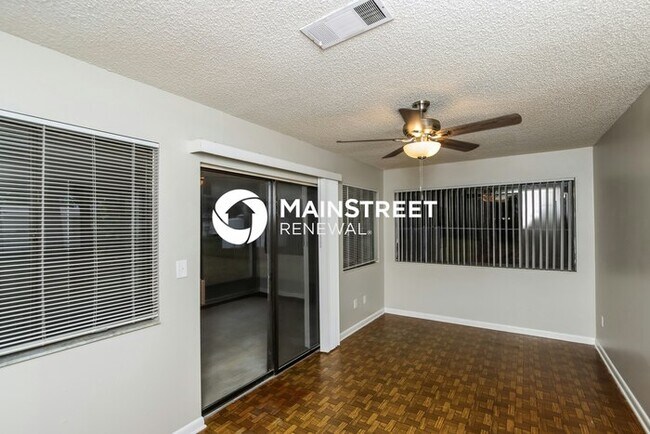 Building Photo - 2 Bedroom Pet-Friendly Home in PALM BAY, FL with Main Street Renewal