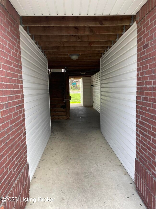 Building Photo - 8832 Moody Rd