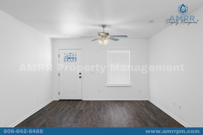 Foto del edificio - New Beginnings Start With AMRR: Cozy 3 Bedroom Available in May!