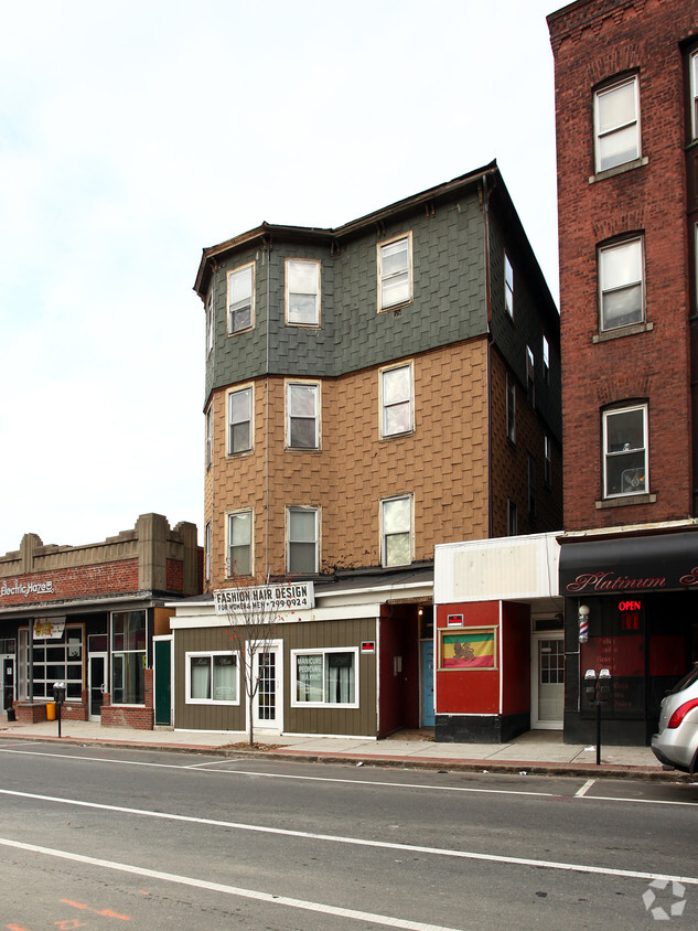 Foto del edificio - 22 Millbury St