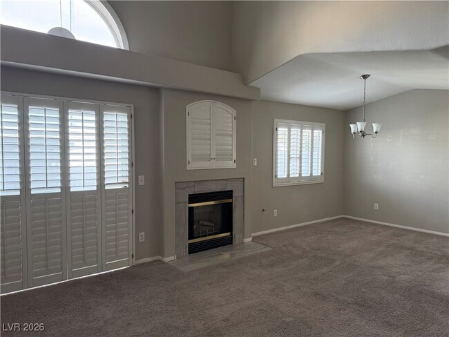 Building Photo - 8432 Pacific Fountain Ave