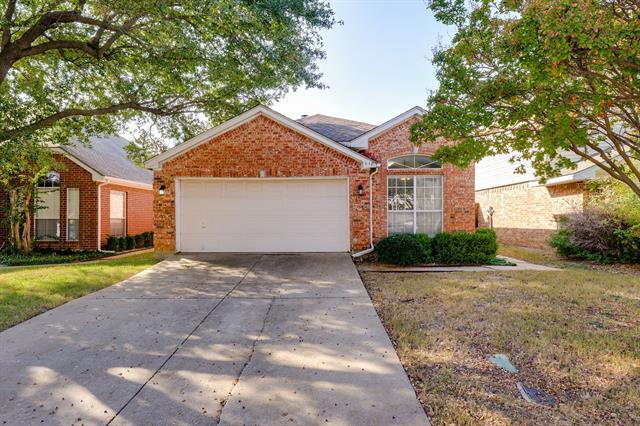 Foto del edificio - 918 Azalia Dr