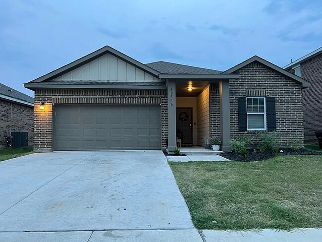 Foto del edificio - 10316 Castle Lyons Ln