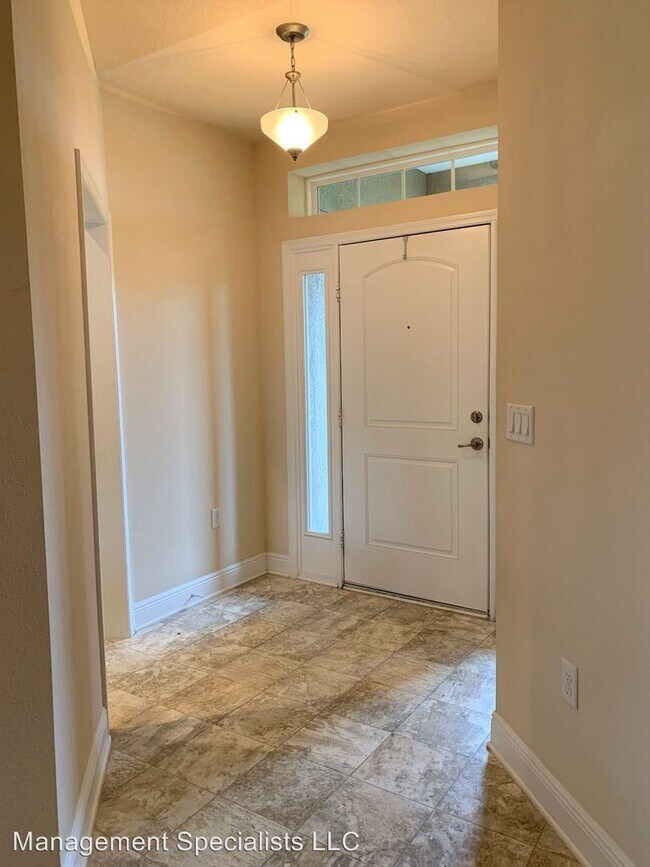 Building Photo - 4 br, 2 bath House - 3273 SW Rosser Blvd