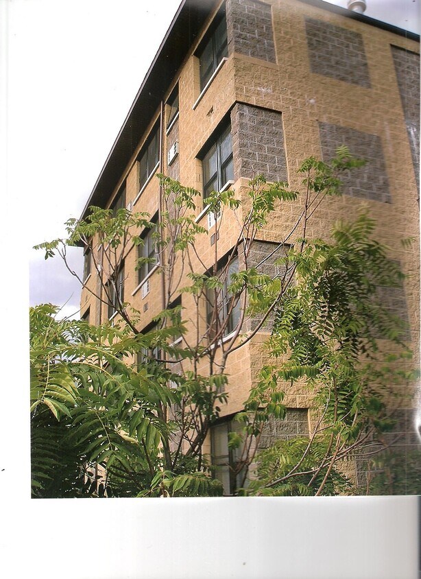 Foto principal - 109 Dryden Rd