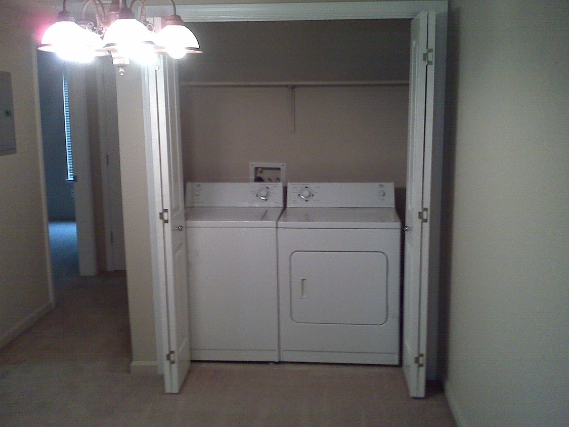 Davis Oaks Apartments in Stockton, CA