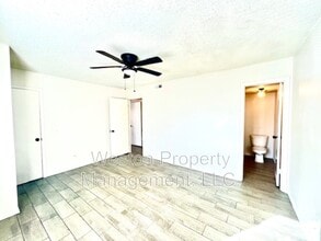 Building Photo - 6054 Northwest Expy