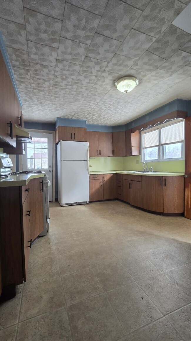 Foto del edificio - 119 Lincoln Ave